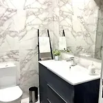 Olympic Apartman *